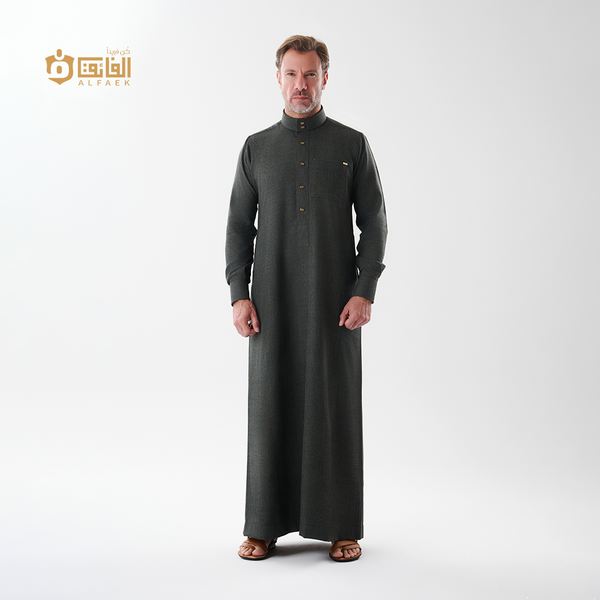 م 812 | ثوب الفائق الكلاسيكي الفاخر - زيتي