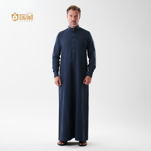 م 812 | ثوب الفائق الكلاسيكي الفاخر -ازرق